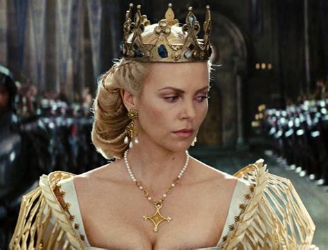 Snow White And The Huntsman Queen Ravenna Queen Ravenna Charlize