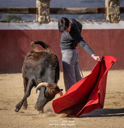 Tentadero De Esaú Fernández En Victoriano Del Río Aplausos Es