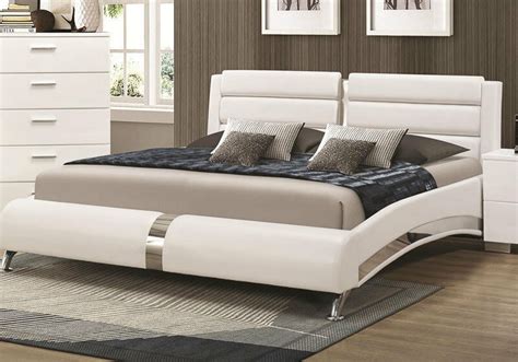 Stanton Ultra Modern 5pcs Glossy White Queen Size Platform Bedroom Set