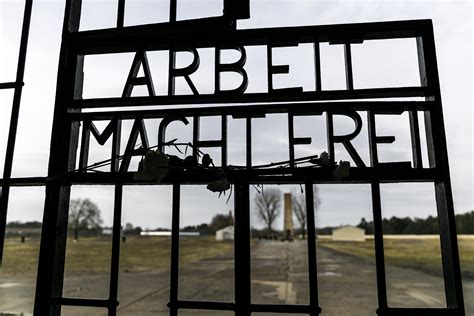 Giorno Della Memoria Cosa Significa La Parola Shoah E Le Differenze