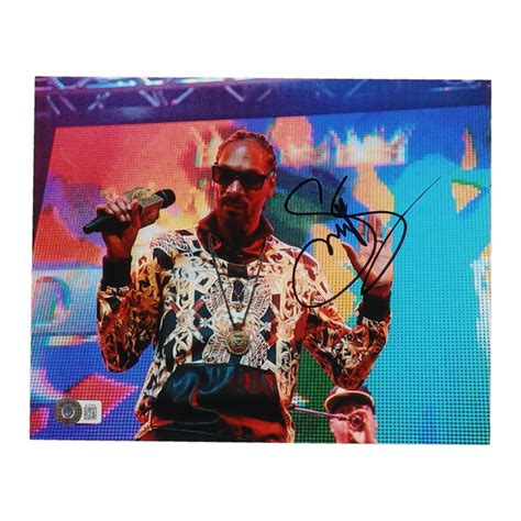 Snoop Dogg Signed 8x10 Photo (Beckett) | Pristine Auction