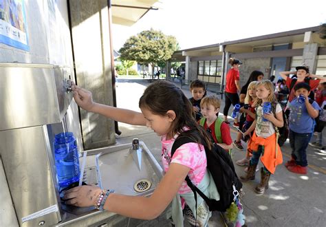 Vacaville Unified School District Encourages Students To Drink More