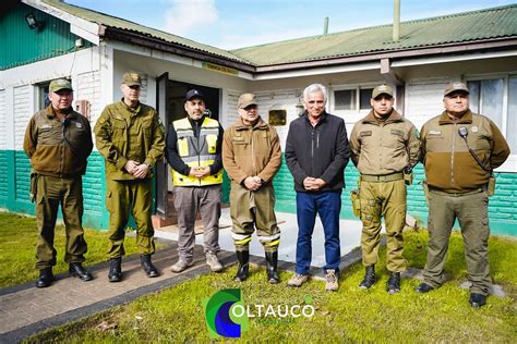 General Director De Carabineros Visita Coltauco Y Para Conversar Con El