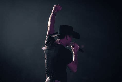 Tim Mcgraw Cologne Guide Find The Cologne That Is Right For You