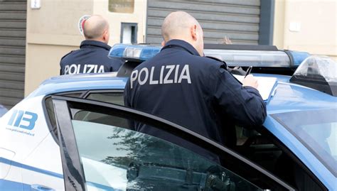 Minaccia La Ex Con Una Pistola Finisce In Carcere