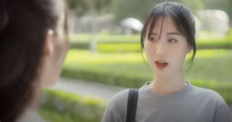 Cô gái gây sốt MXH với câu hát hóa ra là nữ diễn viên phim hot VTV