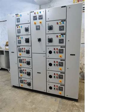 Three Phase 415 V Industrial MCC Control Panel 630A Upto 6300 Amps At