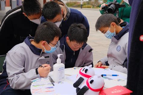 给五年后的自己写一封信丨高校行第三站西南财经大学：大学生给中学生宣讲党的二十大精神四川在线