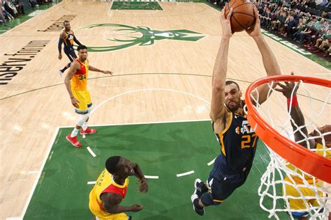 Utah Jazz: Gobert leads Antetokounmpo in race for dunk record