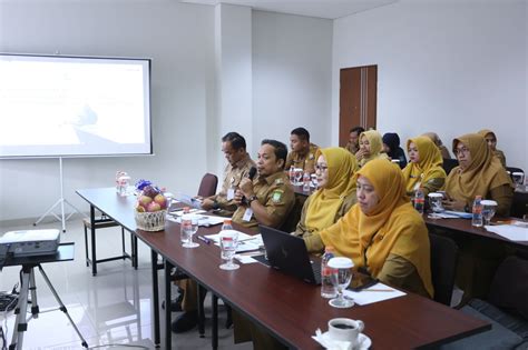 Bappeda Penilaian Kinerja Dalam Pelaksanaan 8 Aksi Konvergensi