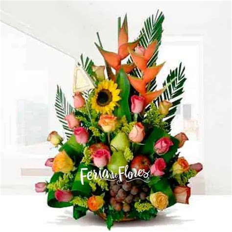 Arreglo Floral Con Frutas Tropical 24 Rosas Flores Frutas