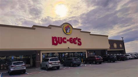 Buc Ee S Dinner Hours For Weekday And Weekend Updated In