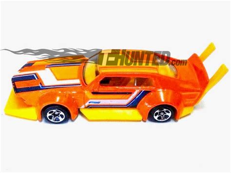 T Hunted BOMBA Várias novidades para a linha básica da Hot Wheels em