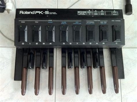 Roland Pk 5 Midi Pedal For Keyboard Guitar In Excellent Catawiki