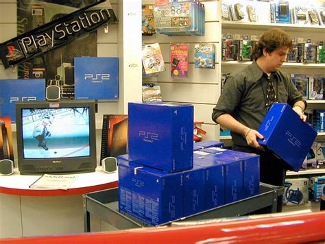 Launch Day For The Playstation 2 October 26th 2000 Rps2