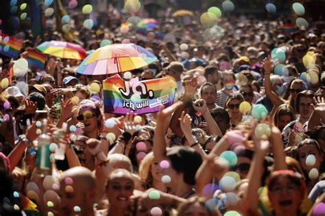 Tens Of Thousands Protest In Switzerland To Legalize Same Sex Marriage