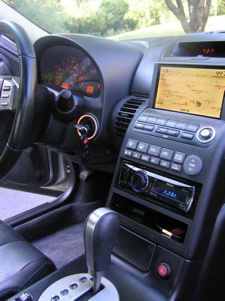 2003 Infiniti G35 Interior