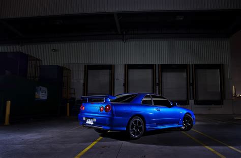 Nissan Skyline Gt-r - 1600x1048 - Download HD Wallpaper - WallpaperTip