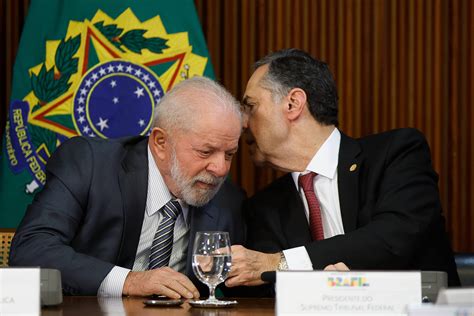 Lula encontra membros do STF após aprovação de PEC 24 11 2023 Poder