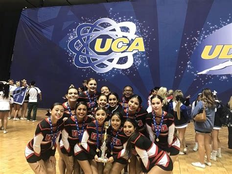 Vista Cheer Team To Compete At National High School Cheerleading