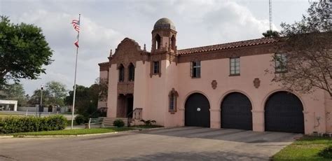 Weslaco City Hall Historical Marker