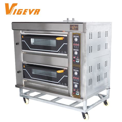 Factory Gas Baking Equipment Bread Pizza 2 Decks 4 Trays Oven For