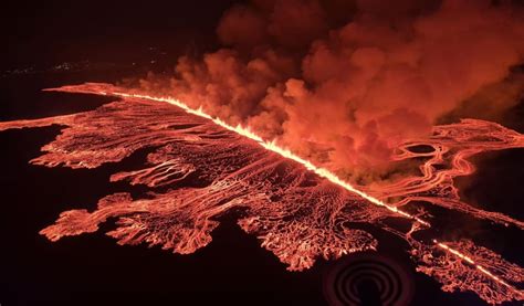 Les images impressionnantes de la nouvelle éruption volcanique en Islande