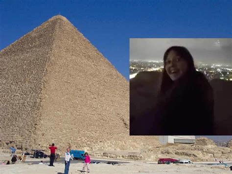 Egypt Investigating Couple Pictured Nude On Top Of Khufu Pyramid Wptv