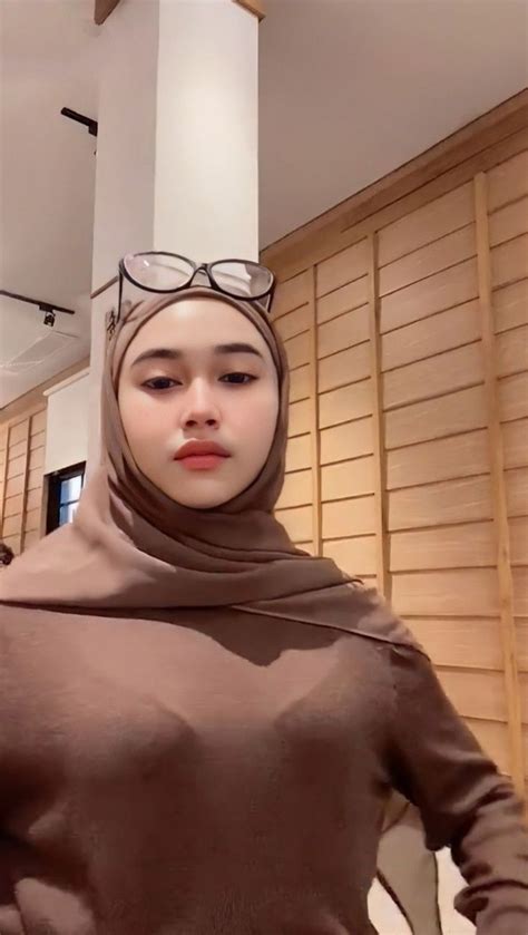 Pin Oleh Azrie A Di Tutup Kepala Gaya Hijab Kecantikan Gadis Gadis