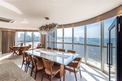 Apartamento no Edifício Ibiza Towers à Venda em Balneário Camboriú