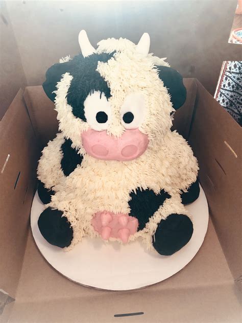 Cow Cake Cow Cakes Cow Birthday Cake Cute Birthday Cakes