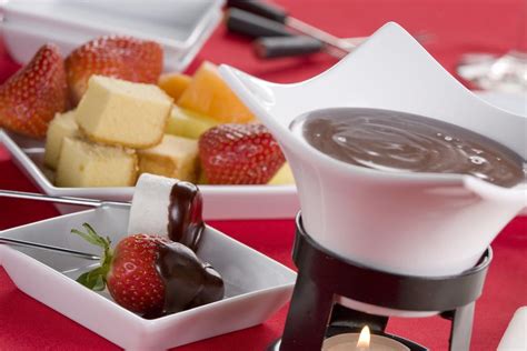 Fabulous Chocolate Fondue Recipe Chocolate Dipped Fruit Fondue