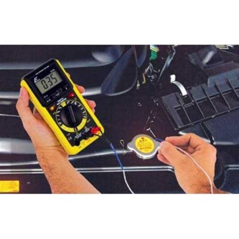 Everstart Professional Automotive 300 Volt Digital LCD Multimeter