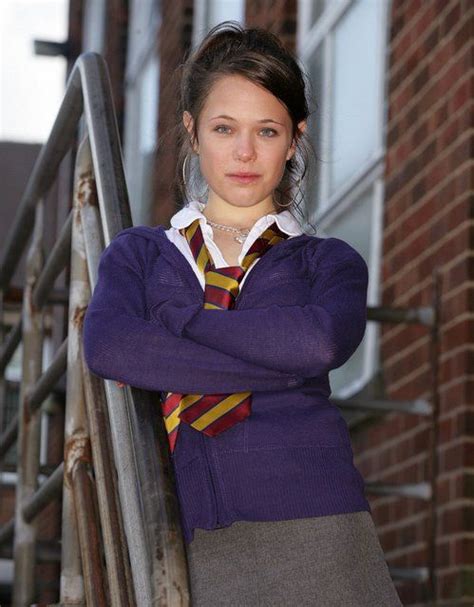 Ellie Paskell As Maxine Barlow In Waterloo Road Waterloo Road School