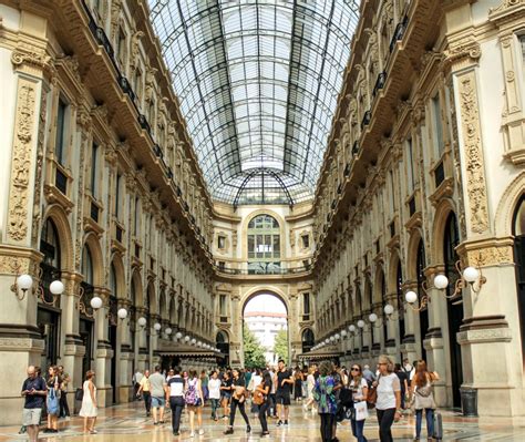 Milano Il 2022 Parte Col Botto Tra Nuove Insegne E Relocation Retail