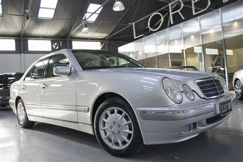 2001 Mercedes Benz E200k W210 5 Sp Sequential Auto 4d Sedan