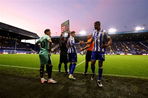 Journalist Delivers Verdict On Josh Windass During Sheffield Wednesday