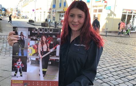 Feuerwehrfrau Aus Der Seenplatte Wird Zu Sexy Kalender Model