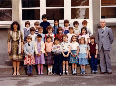 Photo De Classe Ce1 De 1981 Ecole Jean Rostand Copains Davant