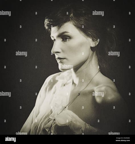 Beauty Retro Female Portrait Stock Photo Alamy