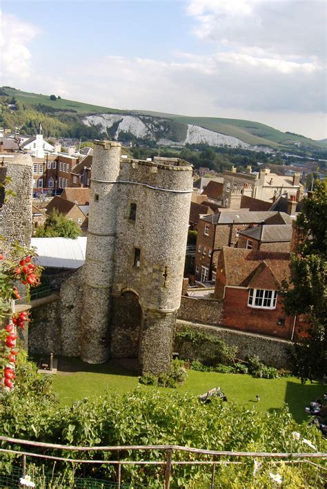 Lewes Castle