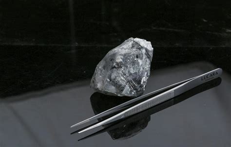 Mineira australiana descobre em Angola o maior diamante dos últimos 300