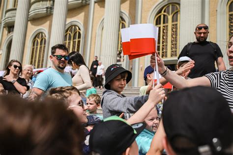 Dzień Flagi Rzeczypospolitej Polskiej SANKTUARIUM W LICHENIU