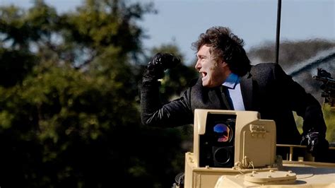 Inmortal jamás falla en el sexo y nunca será gay Milei y la medalla de las tres I que le