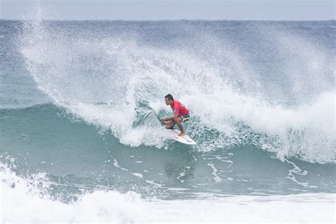 Bronson Meydi And Lidia Kato Win West Papua International Surfing