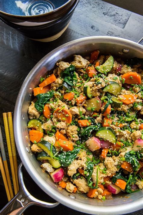 Teriyaki Ground Turkey Skillet With Vegetables An Easy Low Carb Paleo Keto Dinn Ground