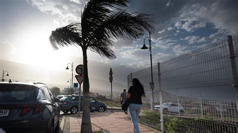 TIEMPO ALERTA TENERIFE Más lluvias y viento intenso ponen en alerta a