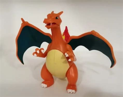 FIGURINE BATTLE FEATURE FIGURE POKEMON DRACAUFEU ACTION DELUXE 2021 EUR