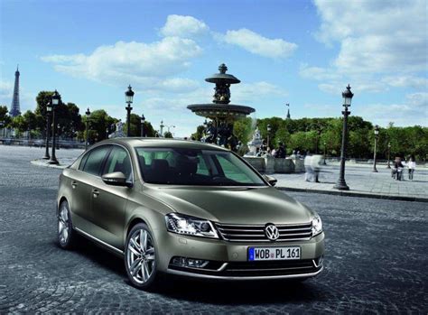 Volkswagen Passat Variant Photos And Specs Photo Volkswagen Passat