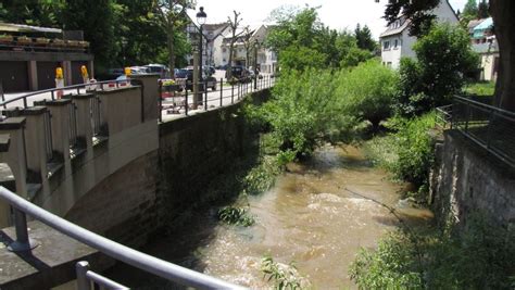 Waldenbuch Waldenbuch Wappnet Sich Gegen Starkregen Landkreis B Blingen